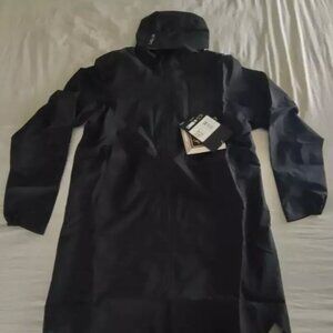 ARCTERYX SALAL - WOMENS' JACKET SIZE XS - COLOR BLACK GORETEX - NWT